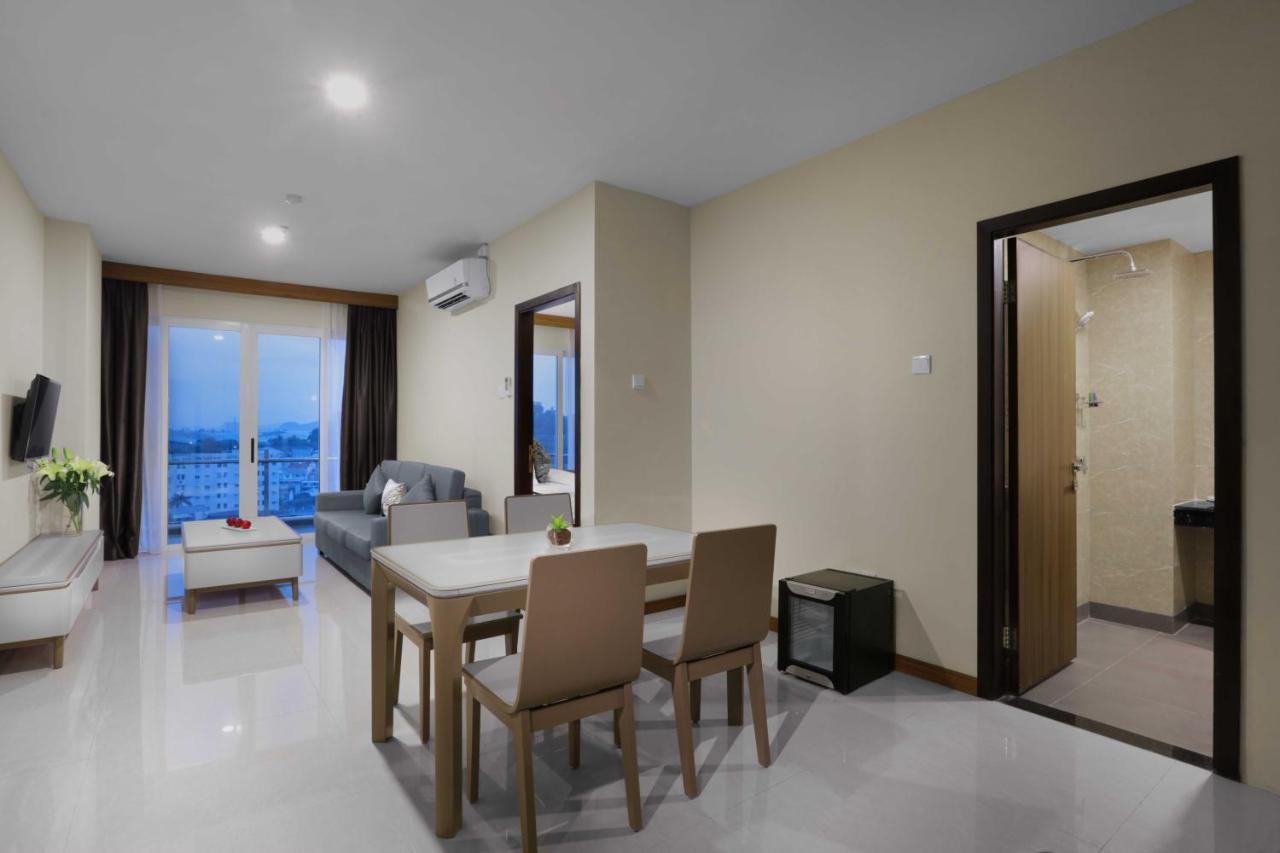 Aston Batam Hotel & Residence Nagoya Exterior photo