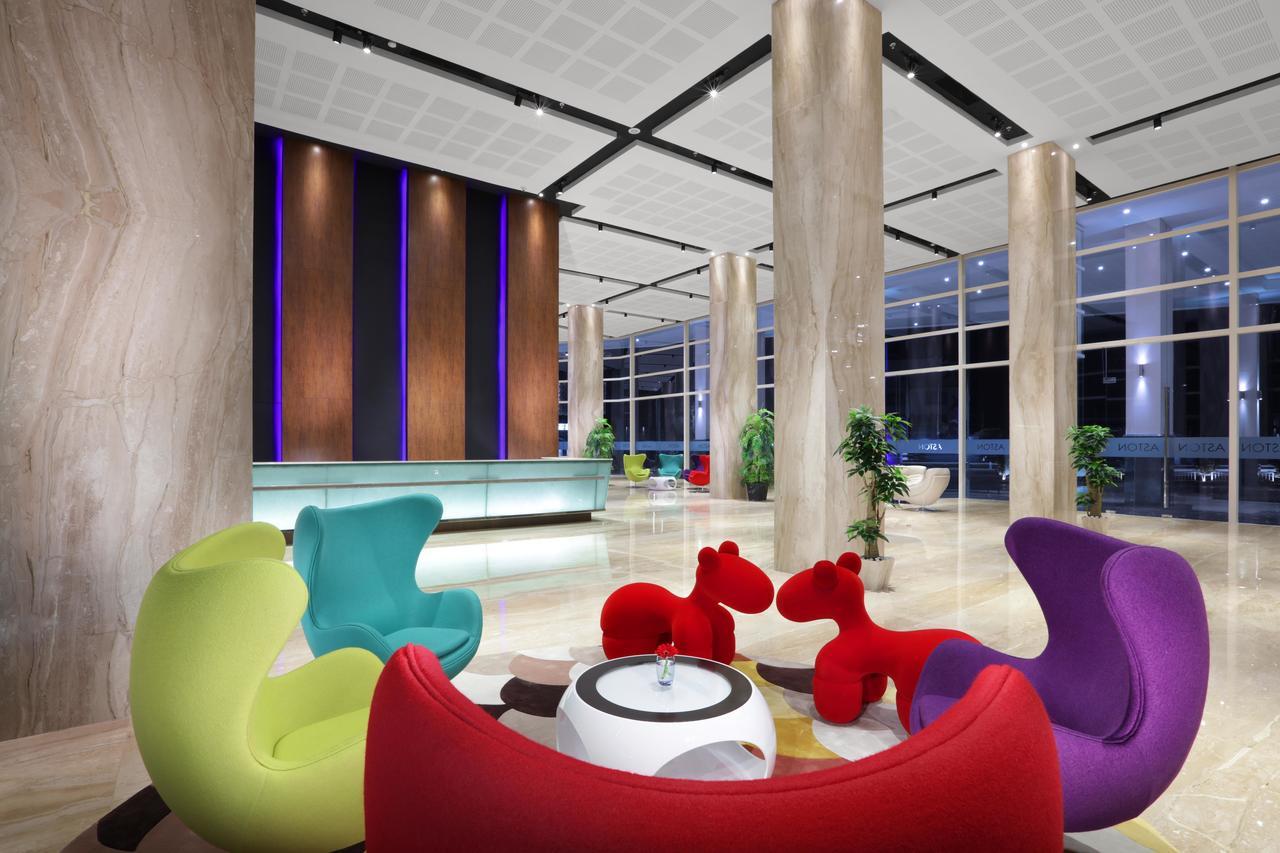 Aston Batam Hotel & Residence Nagoya Exterior photo
