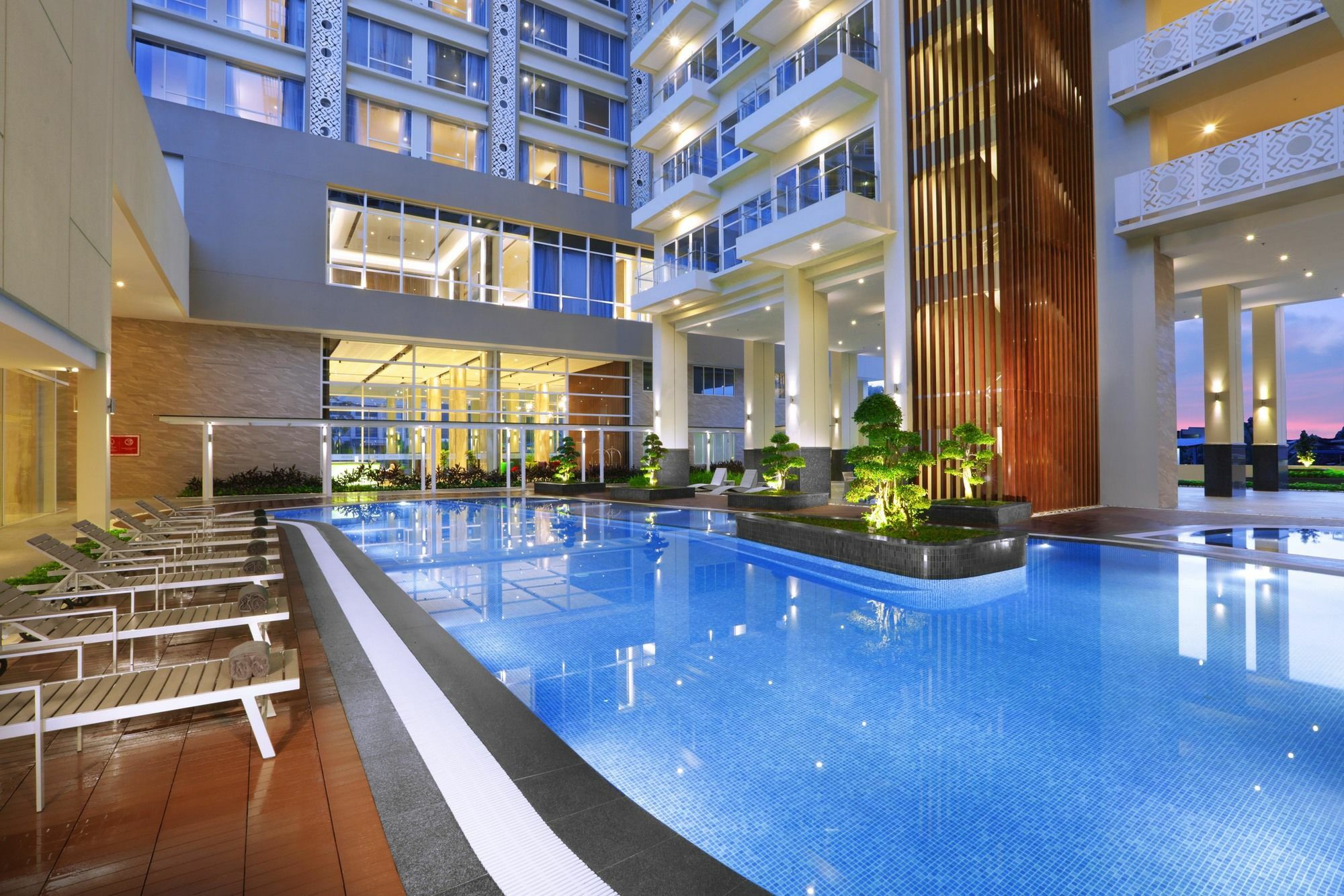 Aston Batam Hotel & Residence Nagoya Exterior photo